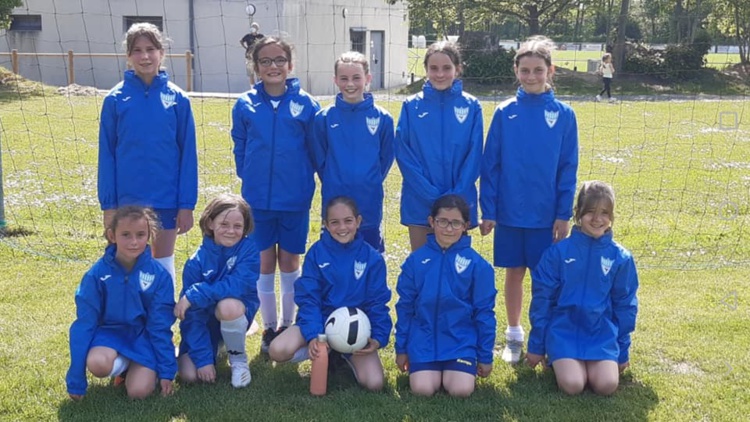 Nouveaux coupe-vents offert par notre nouveau sponsor au GF : Papilles ! Nouveaux coupe-vents offert par notre nouveau sponsor au GF : Papilles !