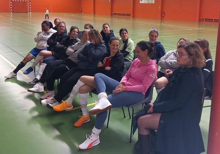 FUTSAL FEMININ - RETOUR SUR LA RENCONTRE AVE LE RESEAU FEMIN'ACTIONS LFPL