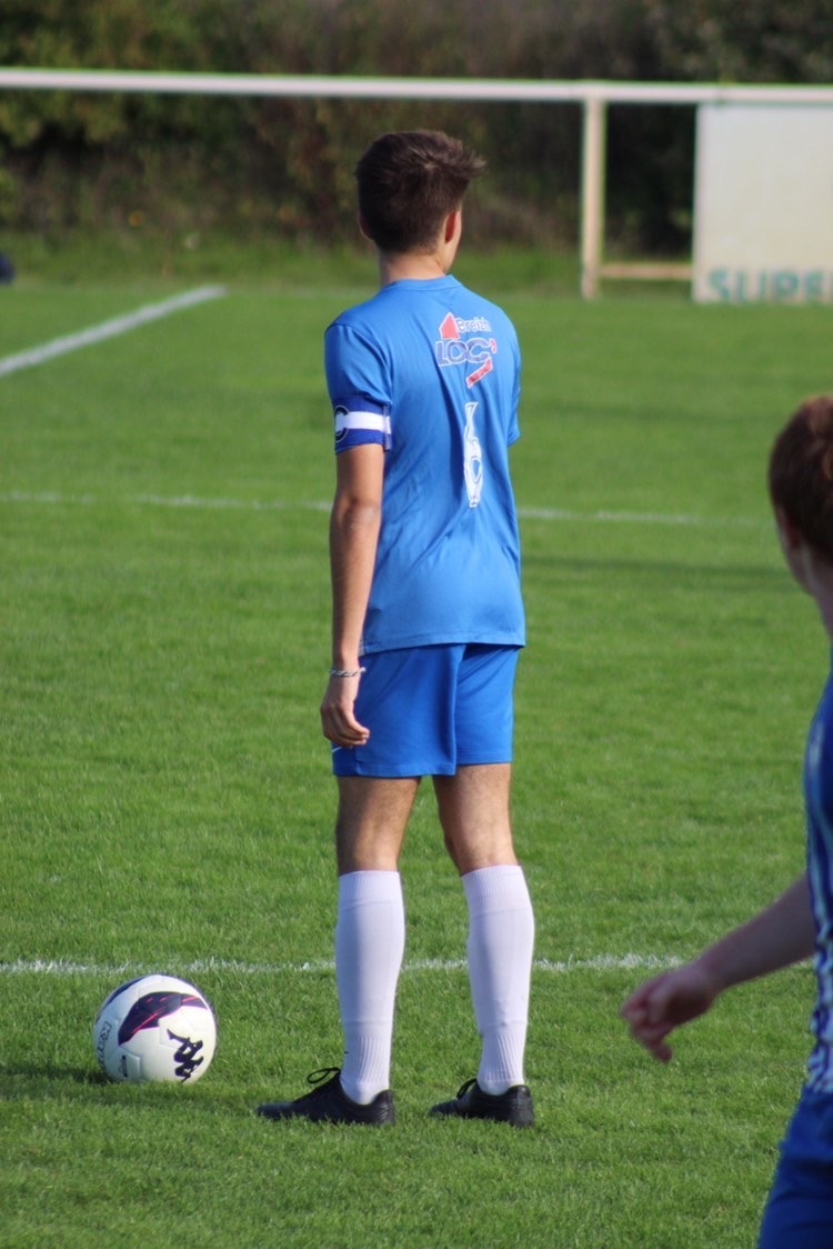 A40208B7-8D28-47AF-B3AF-C26A3CD8059A A40208B7-8D28-47AF-B3AF-C26A3CD8059A