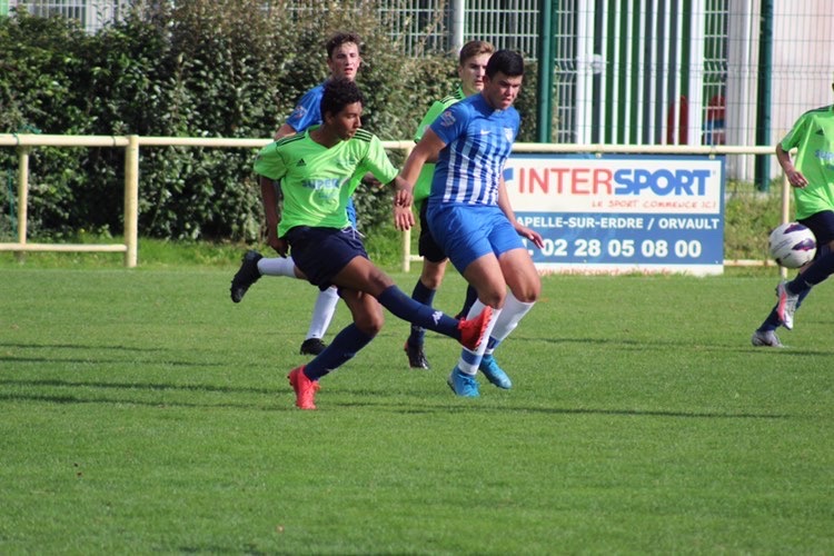 A2BCF7D5-AEBE-4EC1-94F4-465CFE9C6087 A2BCF7D5-AEBE-4EC1-94F4-465CFE9C6087