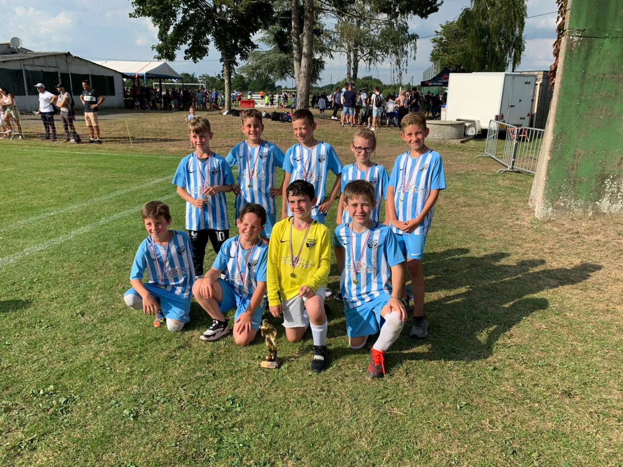 CEA5C0C8-3452-4C89-AD93-E60939051FE4 CEA5C0C8-3452-4C89-AD93-E60939051FE4