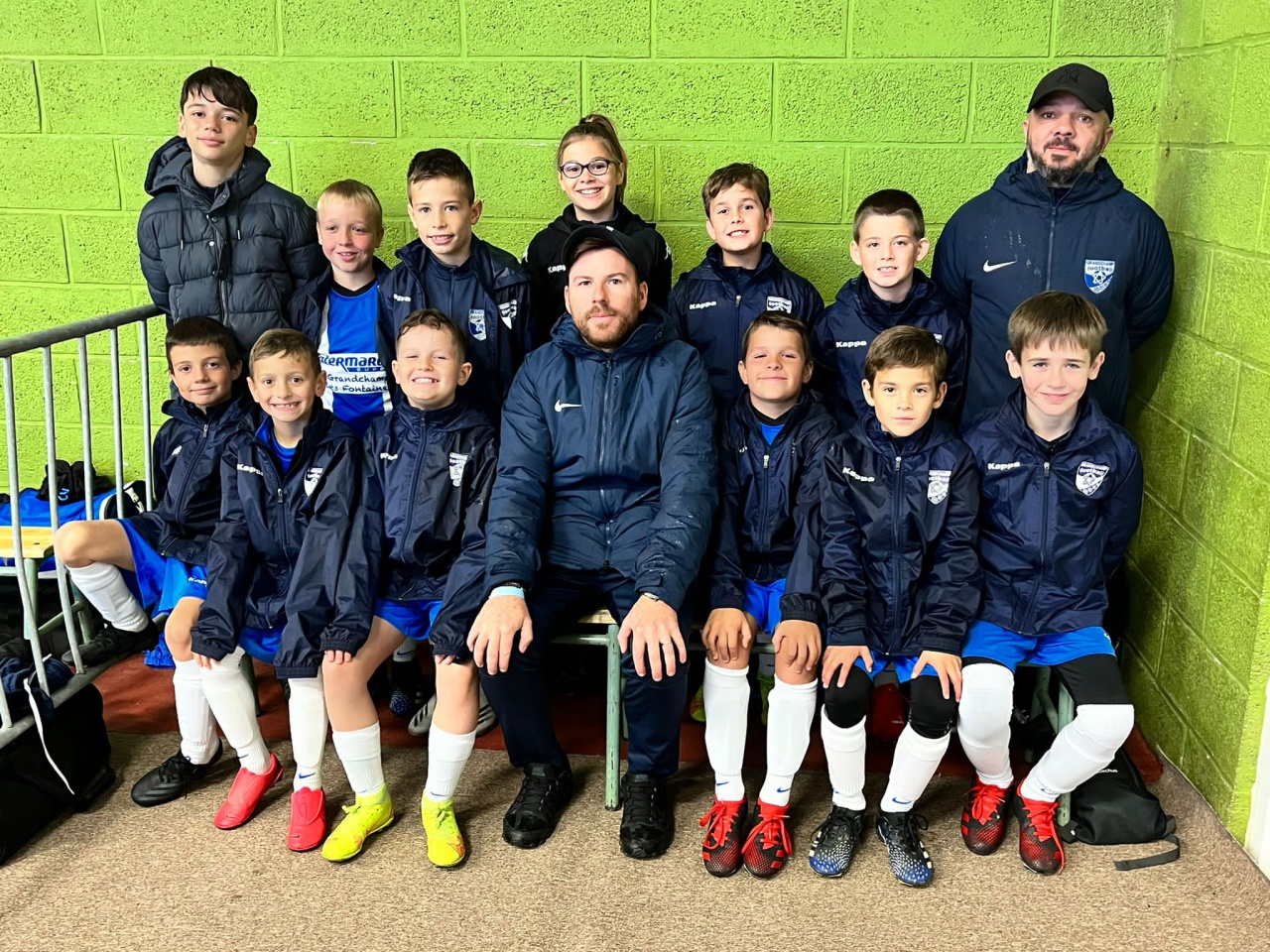 EF194A3F-8C7B-4E75-A052-9BF405DA88CD EF194A3F-8C7B-4E75-A052-9BF405DA88CD