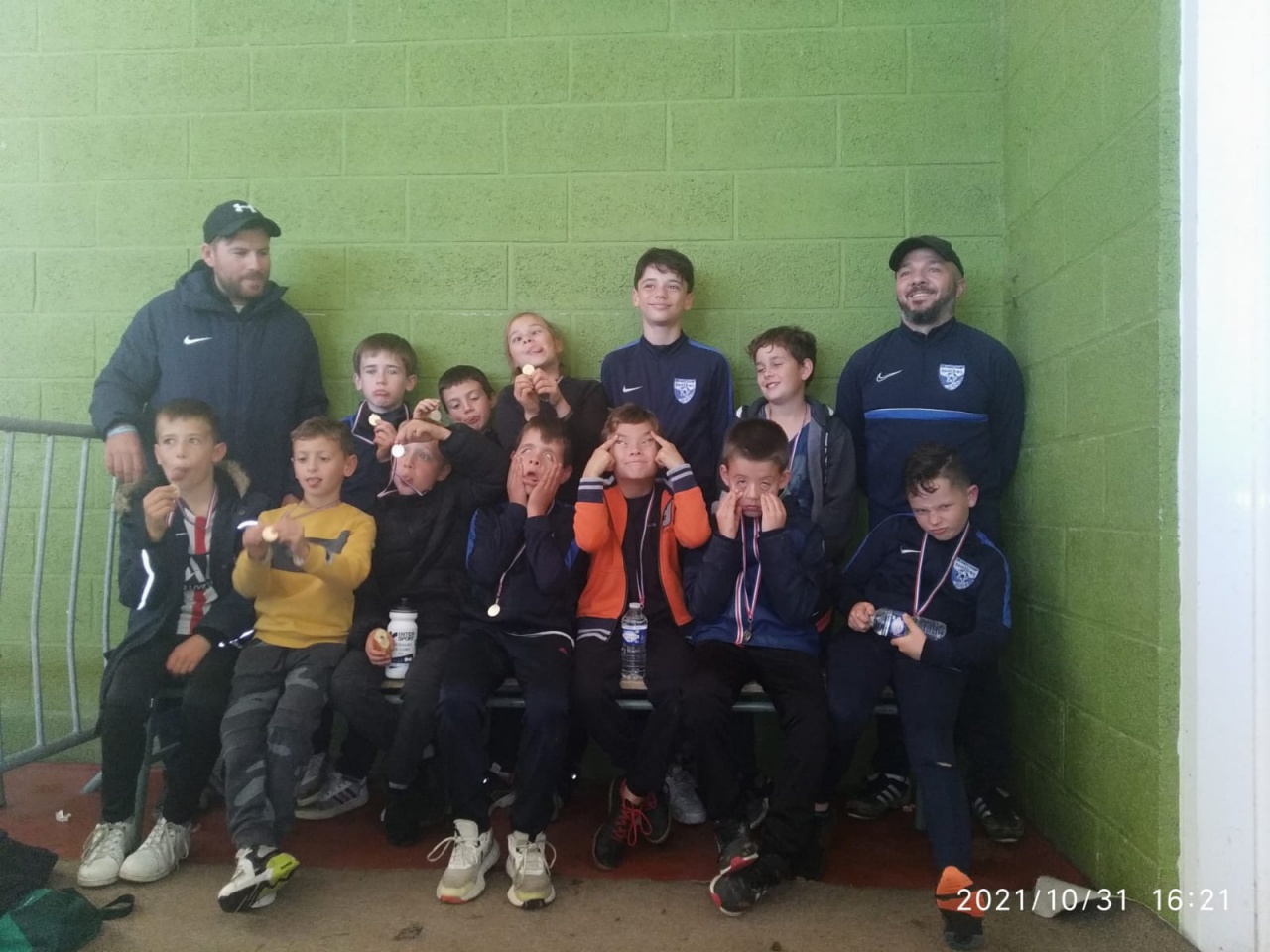 379E7C5A-B979-4AFE-92FA-C2100DD2D50B 379E7C5A-B979-4AFE-92FA-C2100DD2D50B