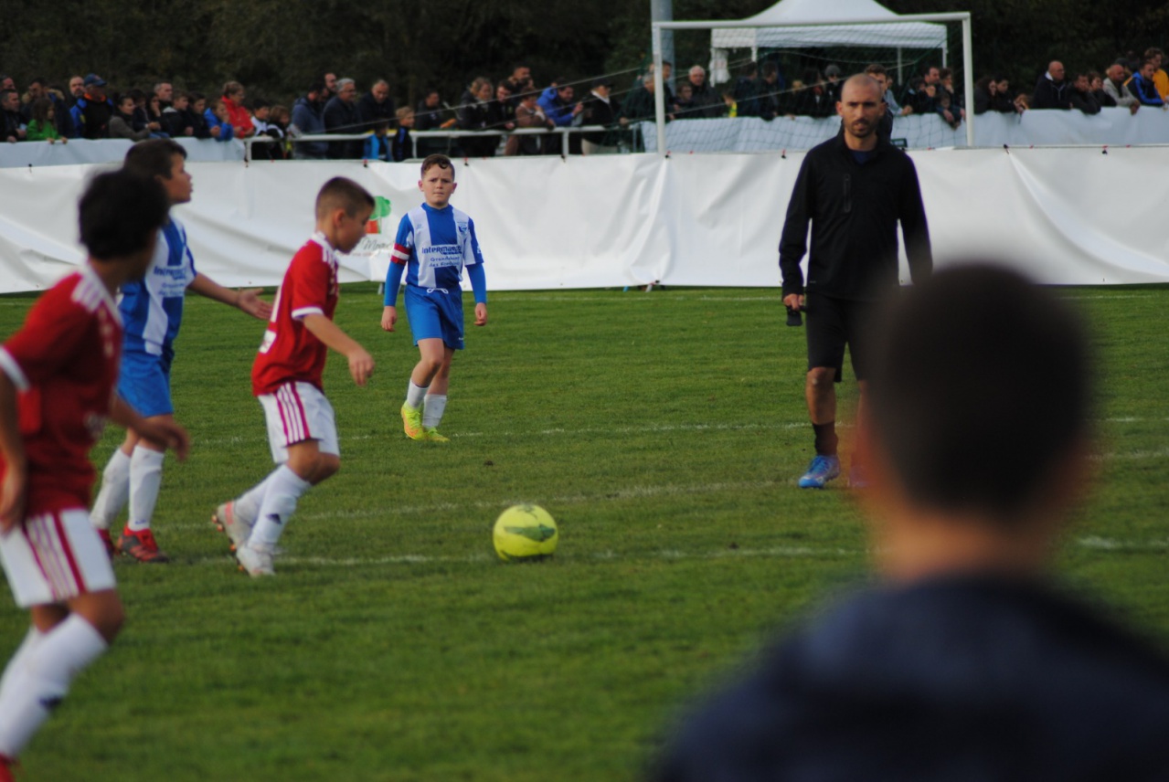 AFB7FE2A-2205-4AD7-B627-48610632CB91 AFB7FE2A-2205-4AD7-B627-48610632CB91