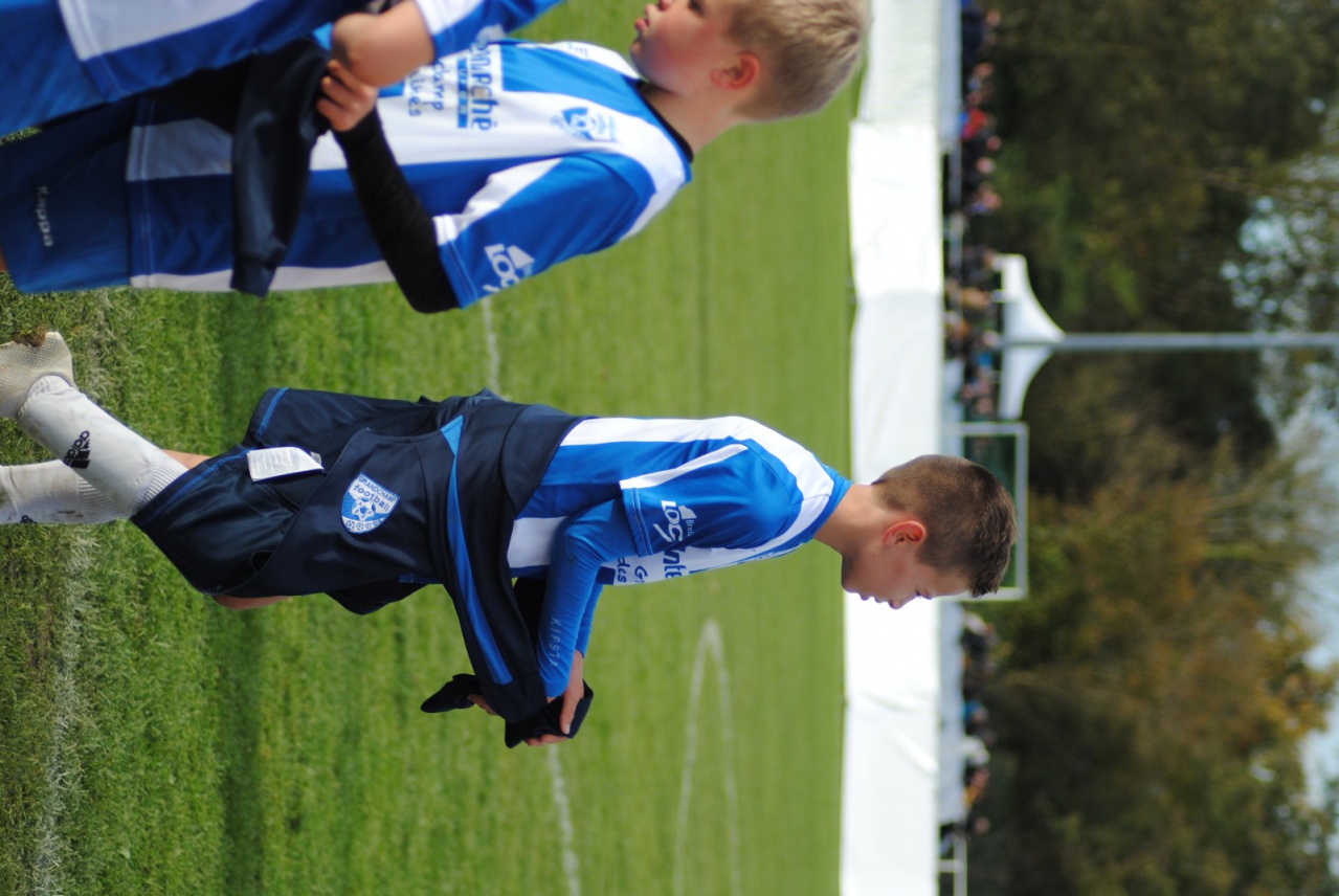 EE9624E5-9060-4EBF-BCFD-40315406C319 EE9624E5-9060-4EBF-BCFD-40315406C319